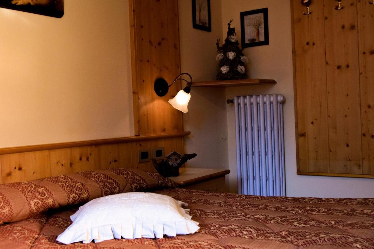 Hotel Moderno Restaurant Серина Экстерьер фото