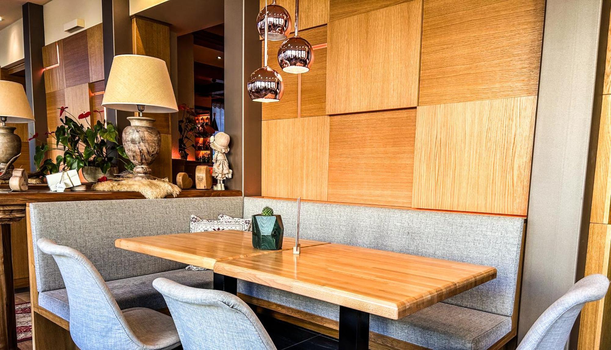 Hotel Moderno Restaurant Серина Экстерьер фото