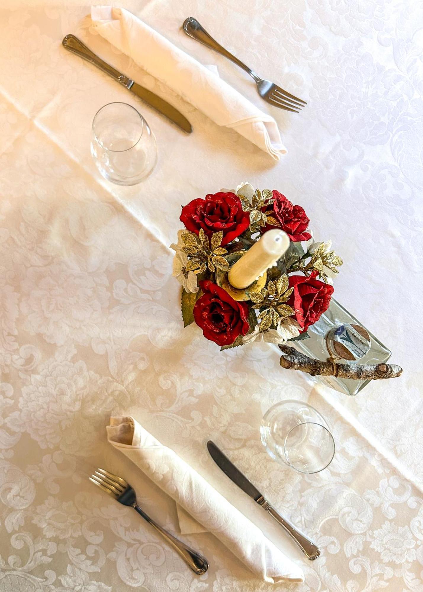 Hotel Moderno Restaurant Серина Экстерьер фото